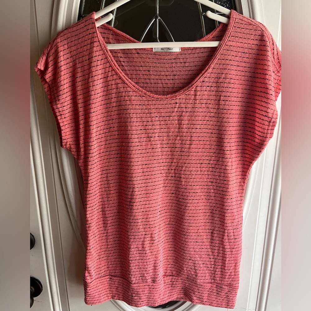 Women’s Pink Stripped Tshirt - Medium - Blu Planet